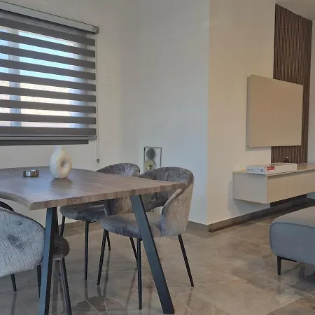 Apartament Ak